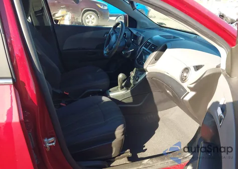 2014 Chevrolet Sonic Lt Auto z USA, uszkodzony, nr VIN 1G1JC5SH4E4124244